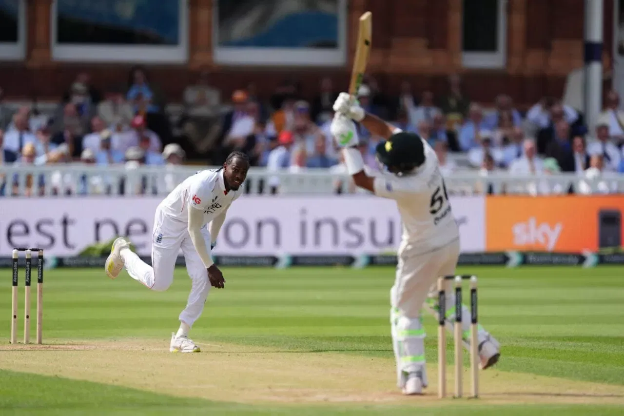 Jofra Archer HUMILIATES Babar Azam with BRUTAL short ball in 2nd ENG vs PAK Test: Watch