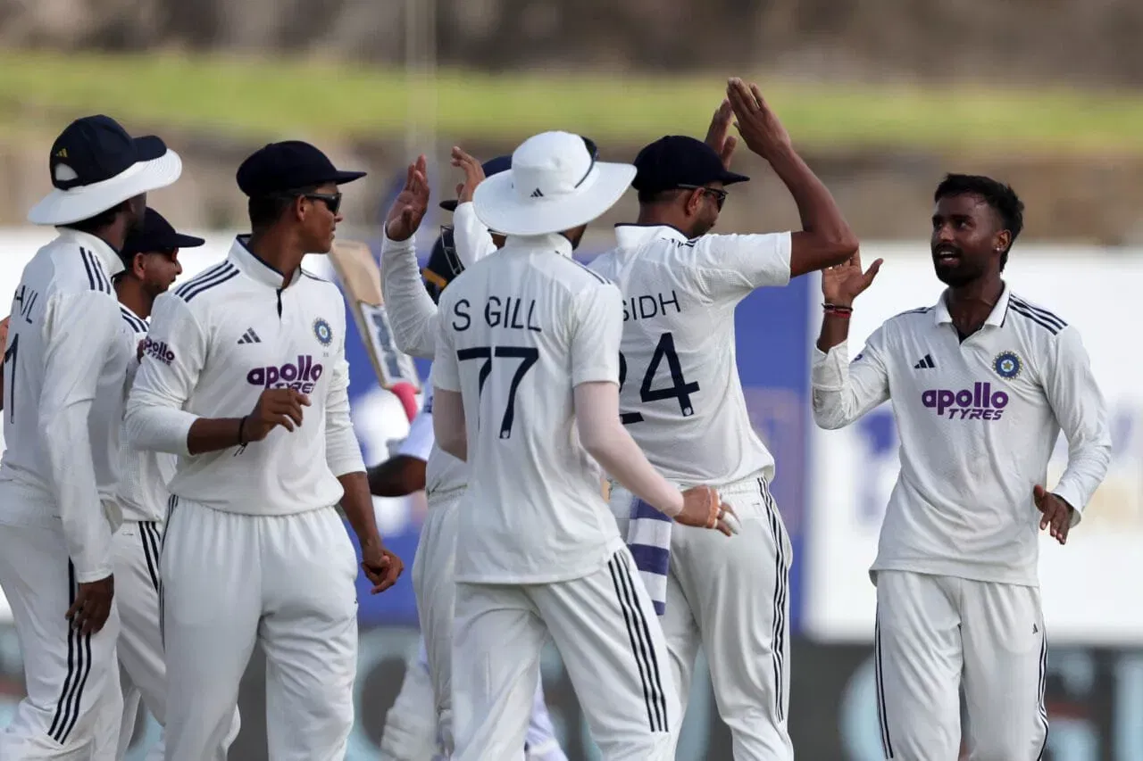 Manav Suthar with Indian team celebrating the fall of a wicket in Galle