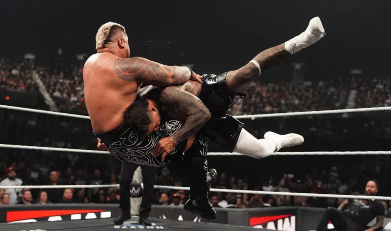 WWE Raw August 10 Solo Sikoa & Jey Uso