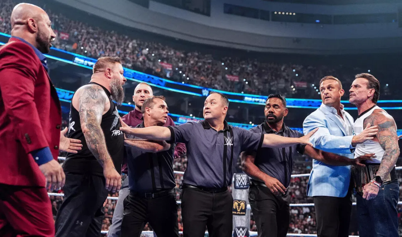 WWE SmackDown August 7, 26 CM Punk & Kevin Owens