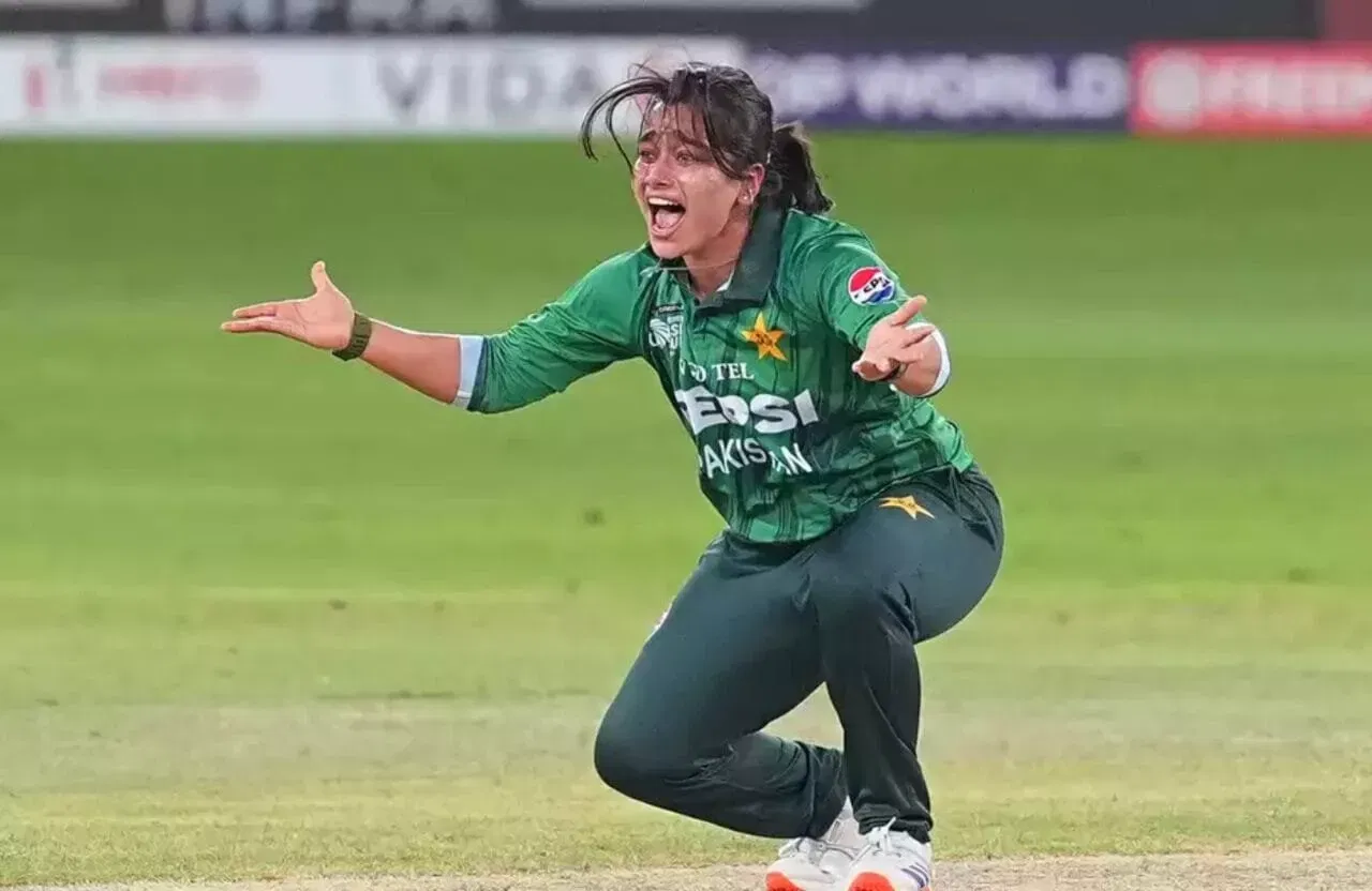 Fatima Sana, Pakistan