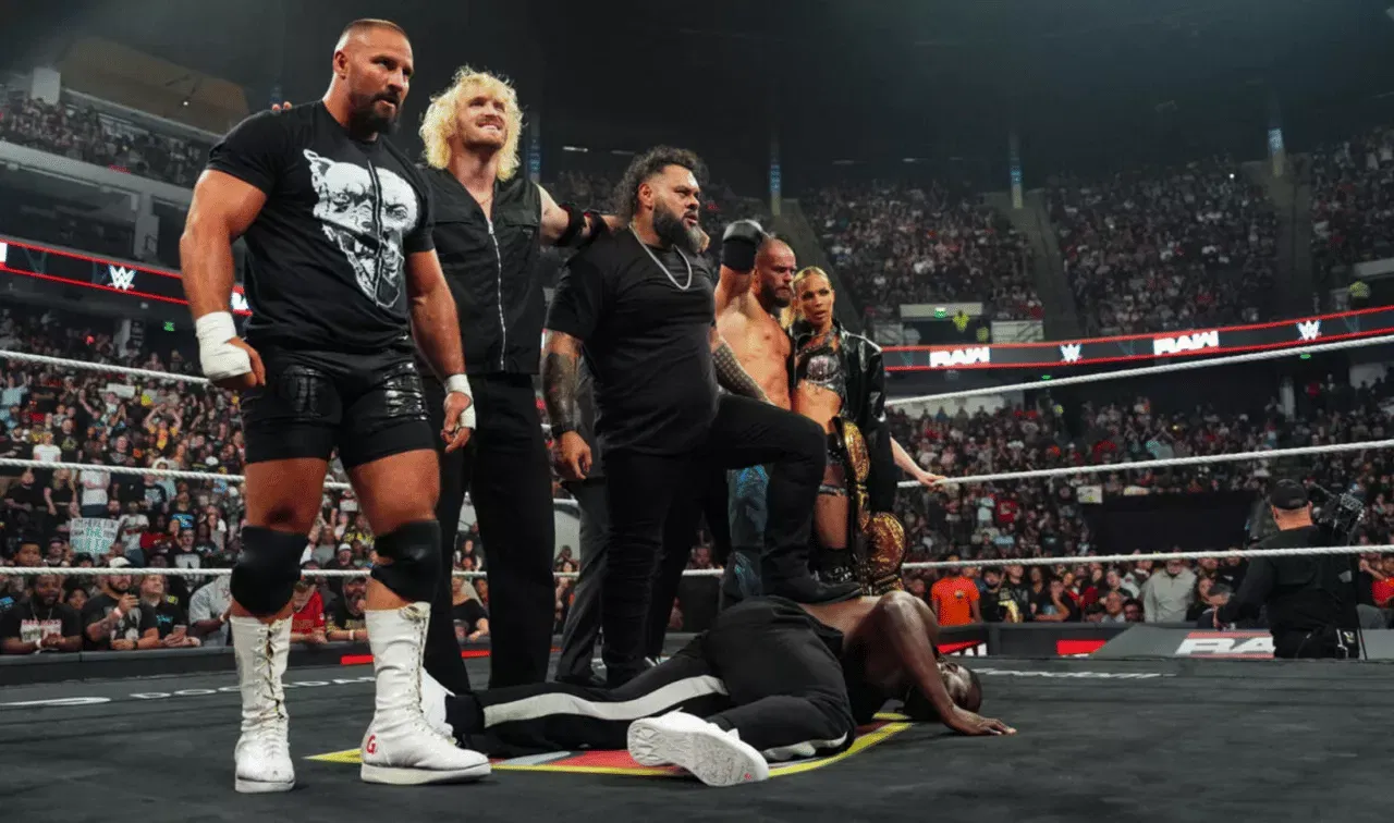WWE Raw, September 7, 26 The Vision stands tall over Oba Femi