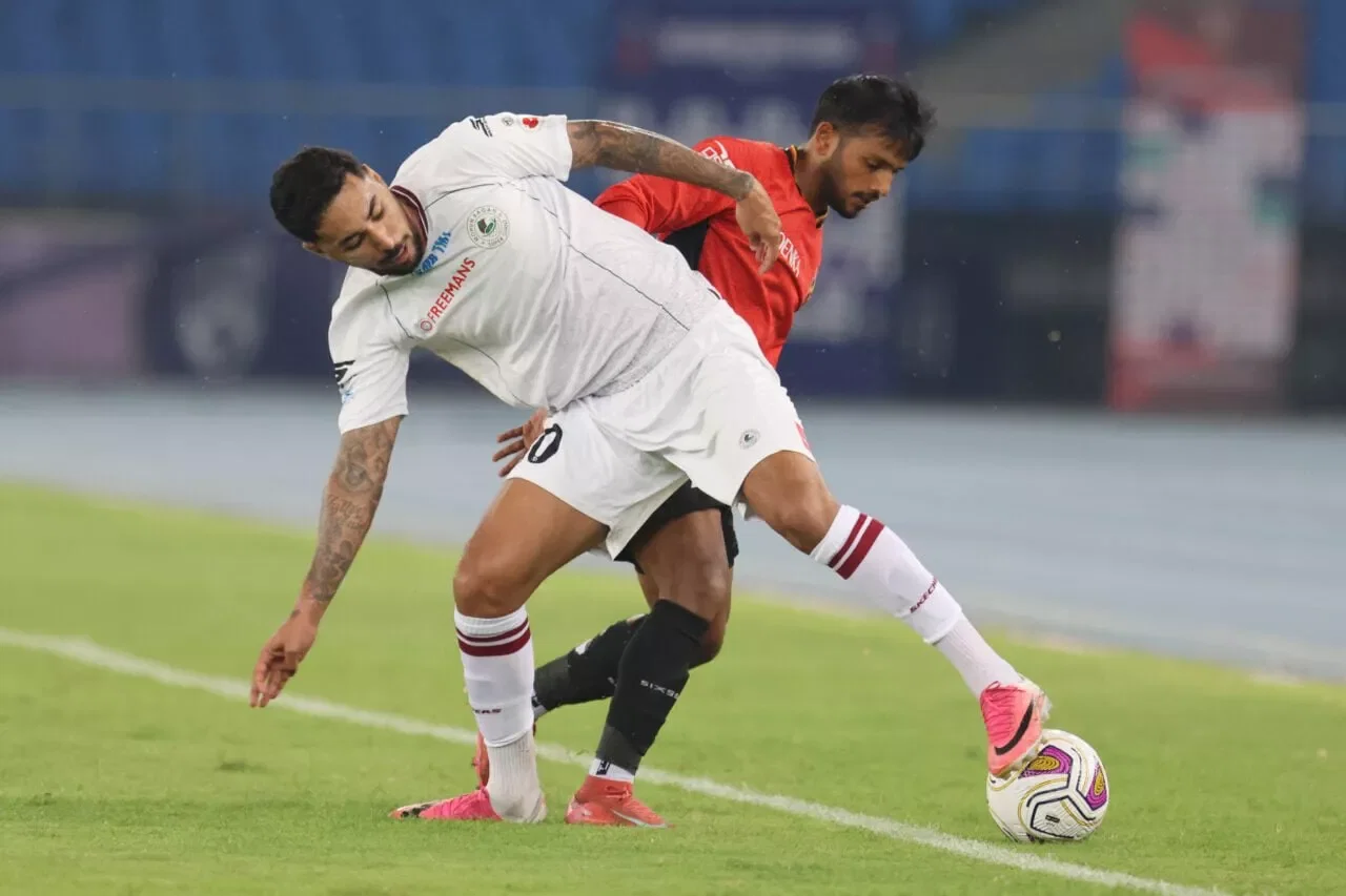 Mohun Bagan comes from behind to edge past SC Delhi 2-1 in ISL 2026-27