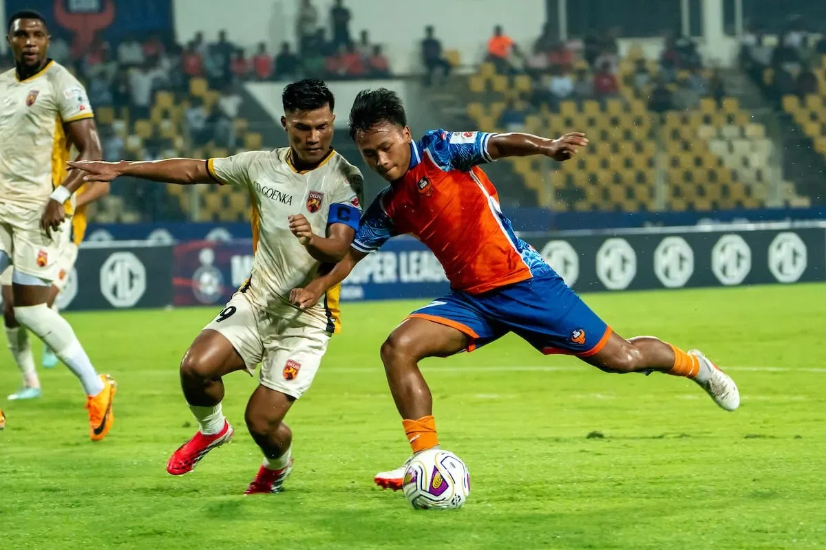 Why wasn't Ashoutosh Mehta allowed to enter the pitch during FC Goa vs SC Delhi? | ISL 2026-27