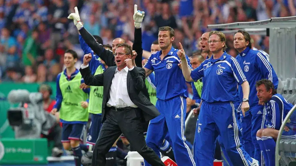 Reports suggest that Ralf Rangnick is interested in taking the manager's job at Manchester United. Here's why he can be a good interim manager.