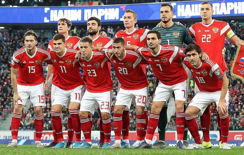 Rússia pode migrar para Confederação Asiática de Futebol; entenda -  04/05/2022 - UOL Esporte