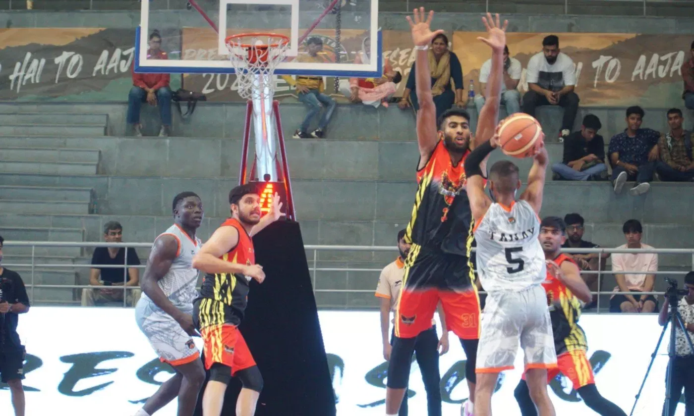 elite pro basketball