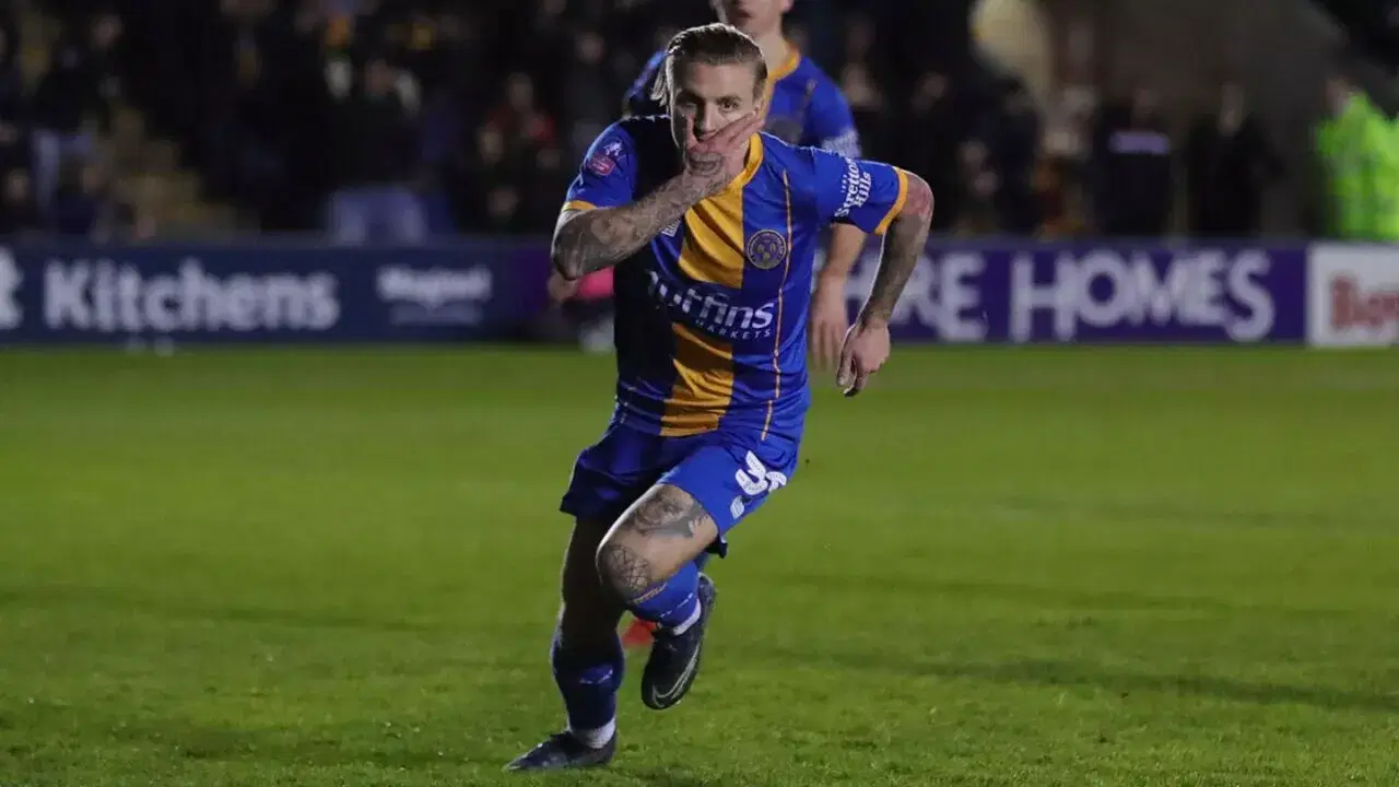 Jason Cummings goal against Liverpool Shrewsbury Town Mohun Bagan Super Giant ISL