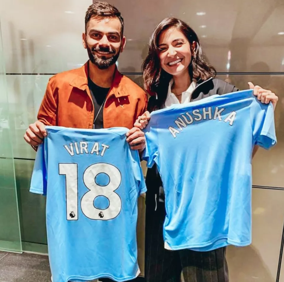 Watch: Virat Kohli, Anushka Sharma presented with Manchester City Jerseys after FA Cup Final