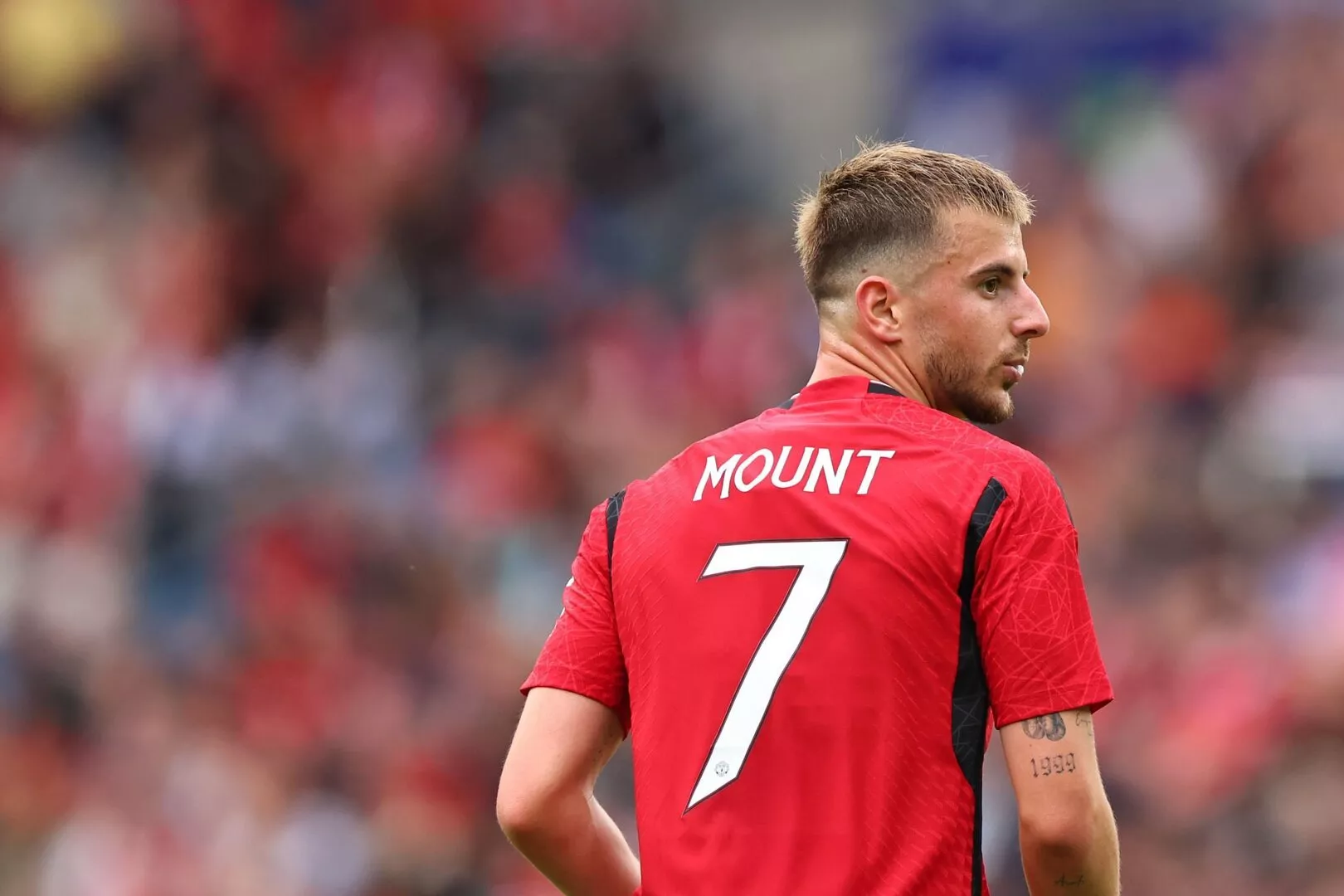 Donny van de Beek's Man Utd shirt number revealed