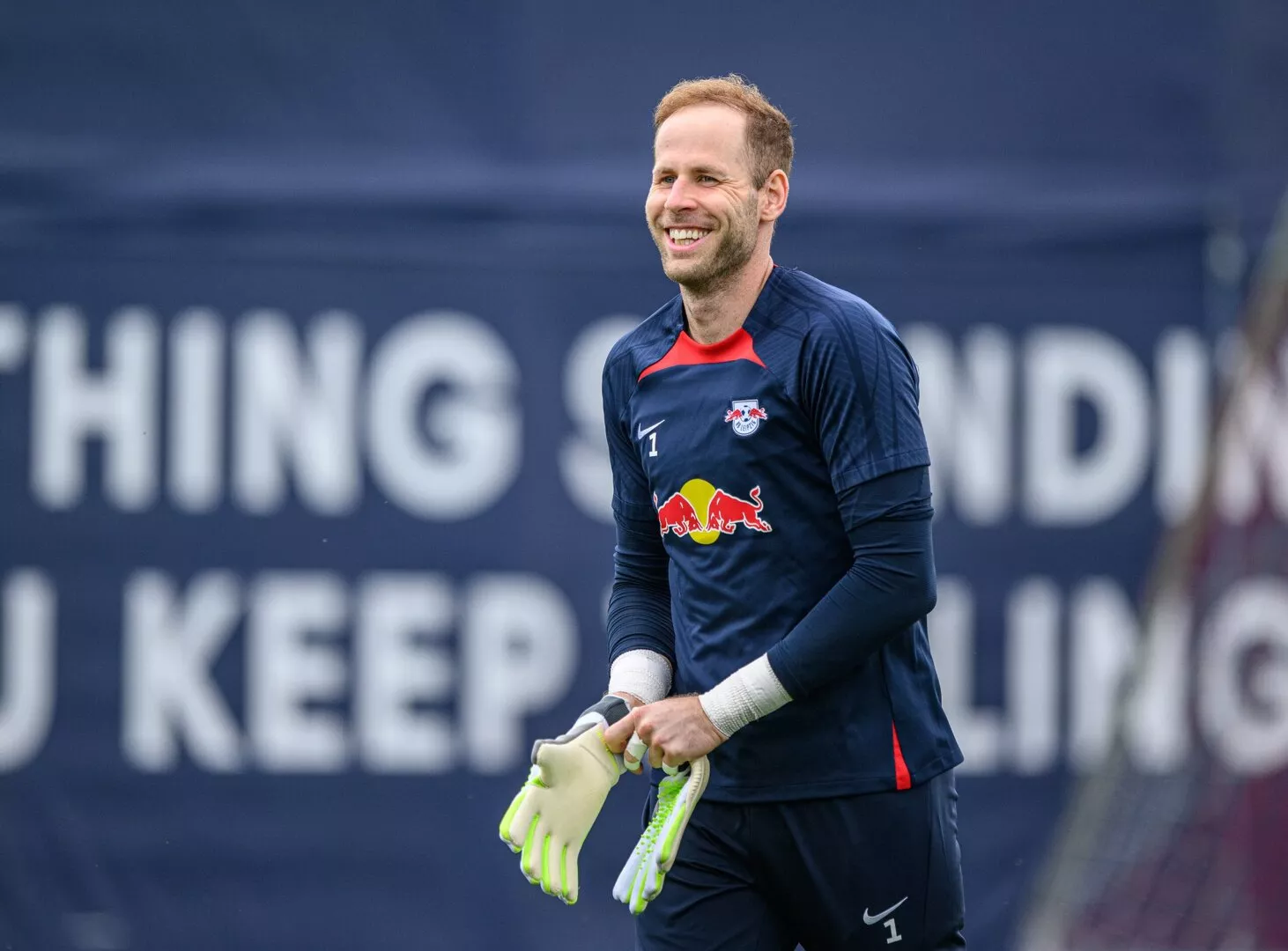 Peter Gulacsi set to return to RB Leipzig after year-long absence