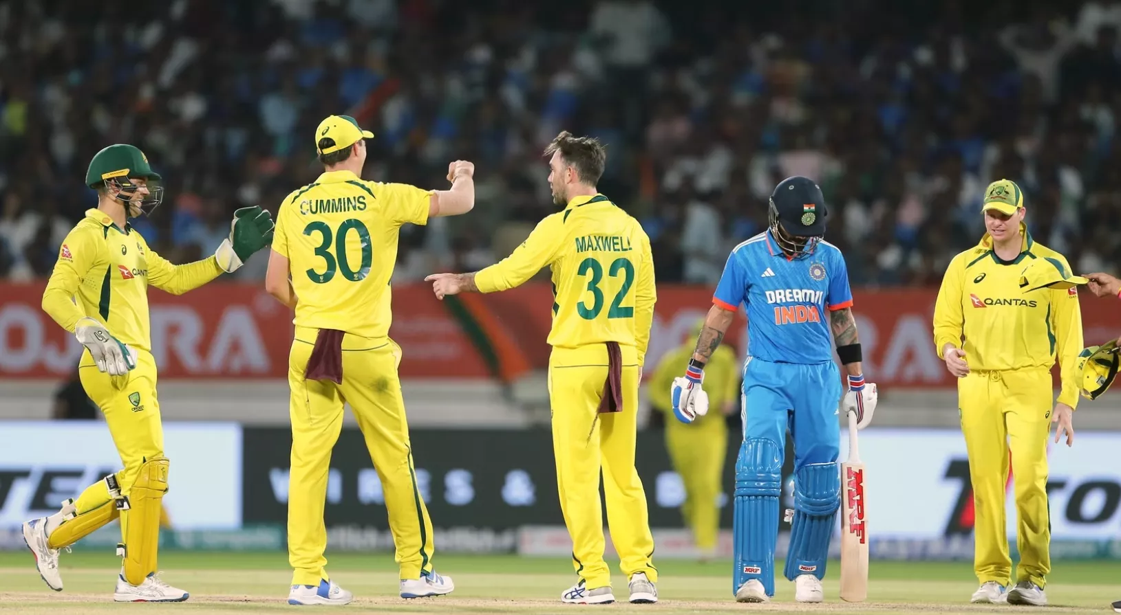 IND vs AUS: ऑस्ट्रेलिया ने 66 रन से तीसरा वनडे जीतकर बचाई अपनी इज्जत, भारत ने गंवाया क्लीन स्वीप का मौका