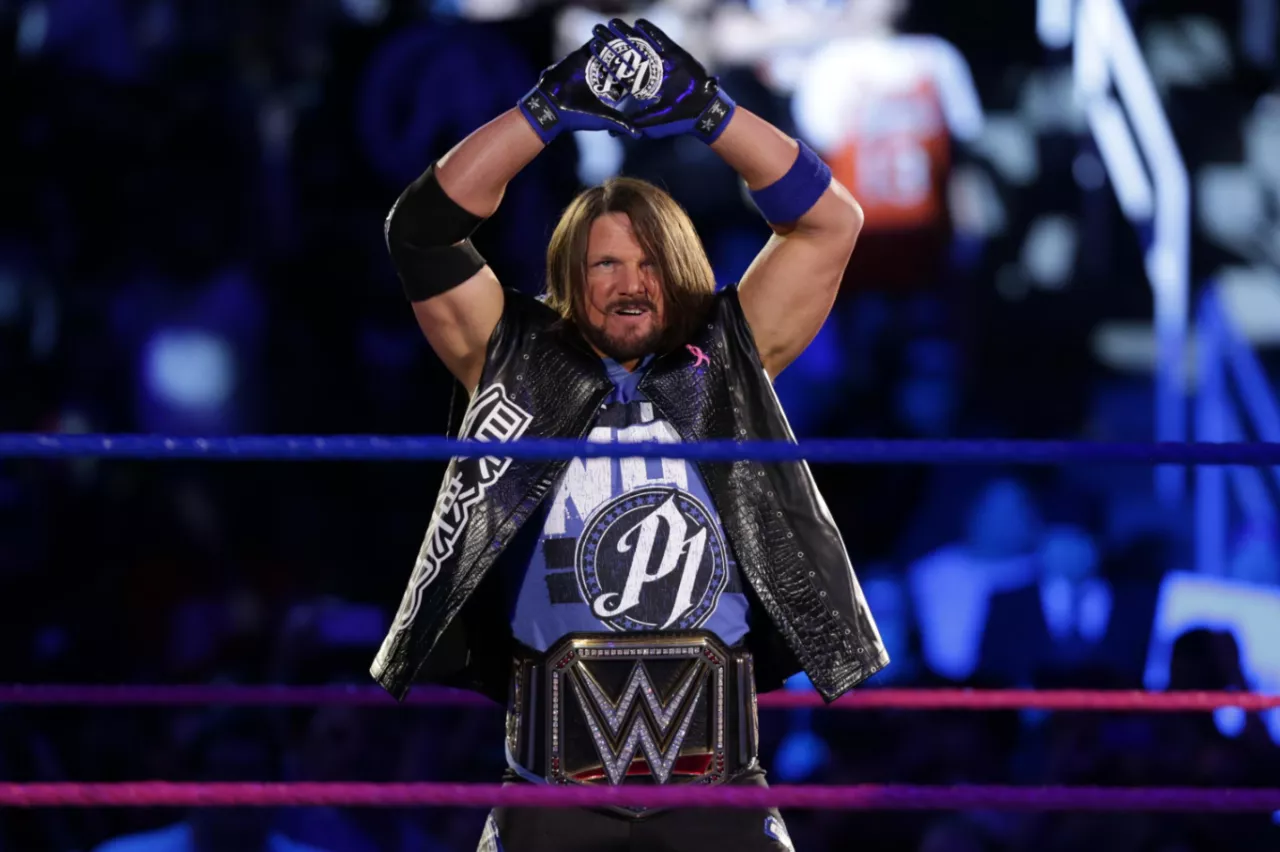 टॉप पांच बढ़िया सुपरस्टार्स जिनके टैलेंट को WWE कर रही है बर्बाद