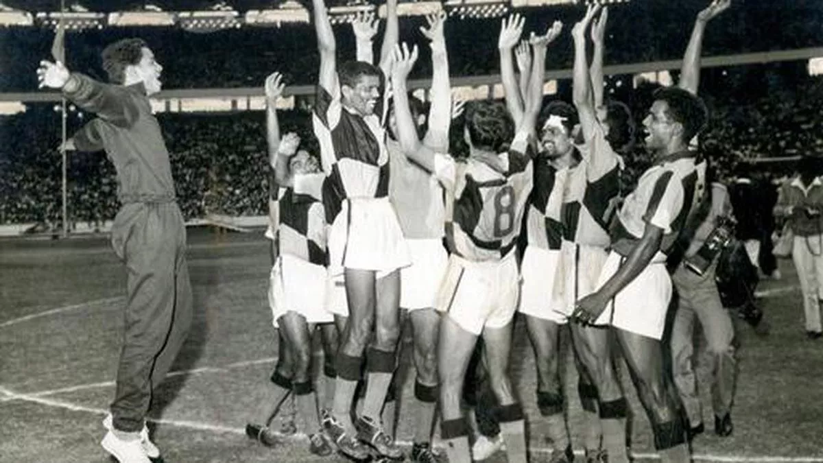 captain of indian football team in 1962 asian games