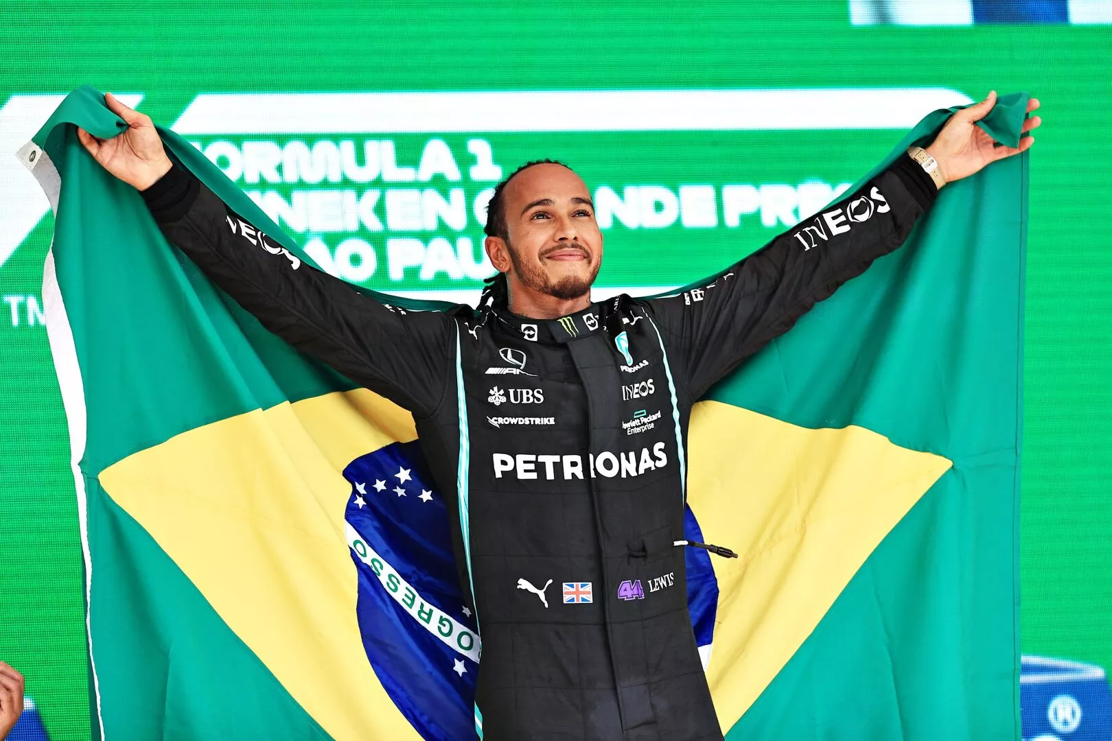 Honorary Brazilian Hamilton would love a 'home' win