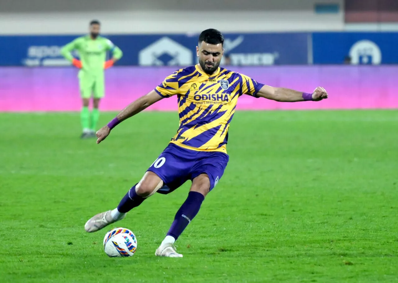 Ahmed Jahouh in action in ISL.