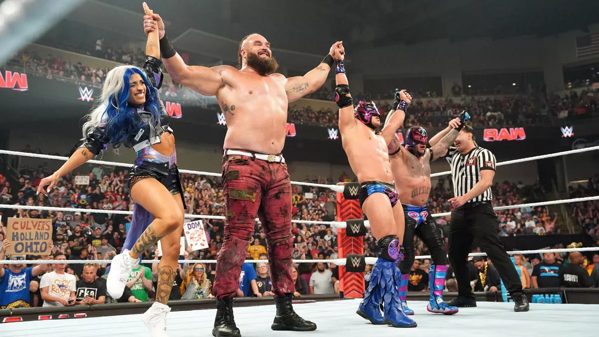 Six Man Tag Team Match WWE