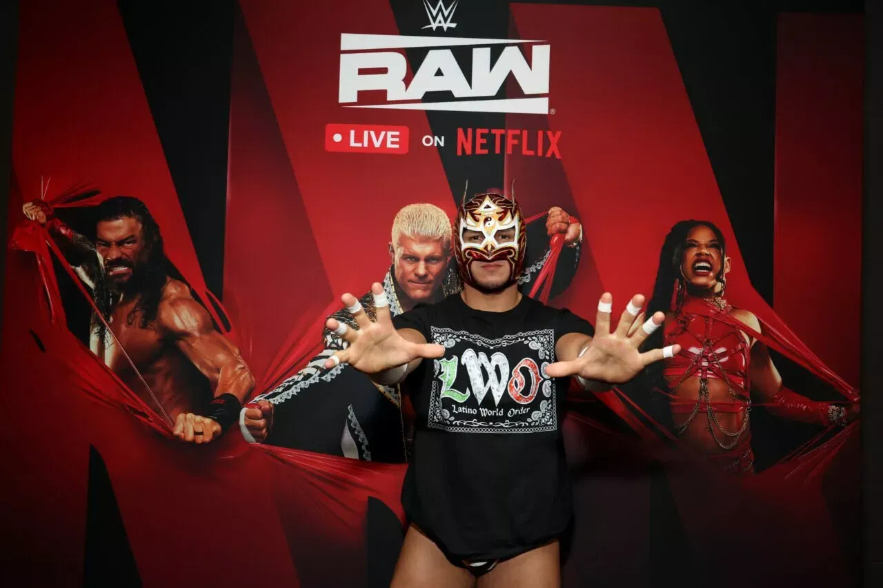 Dragon Lee WWE RAW