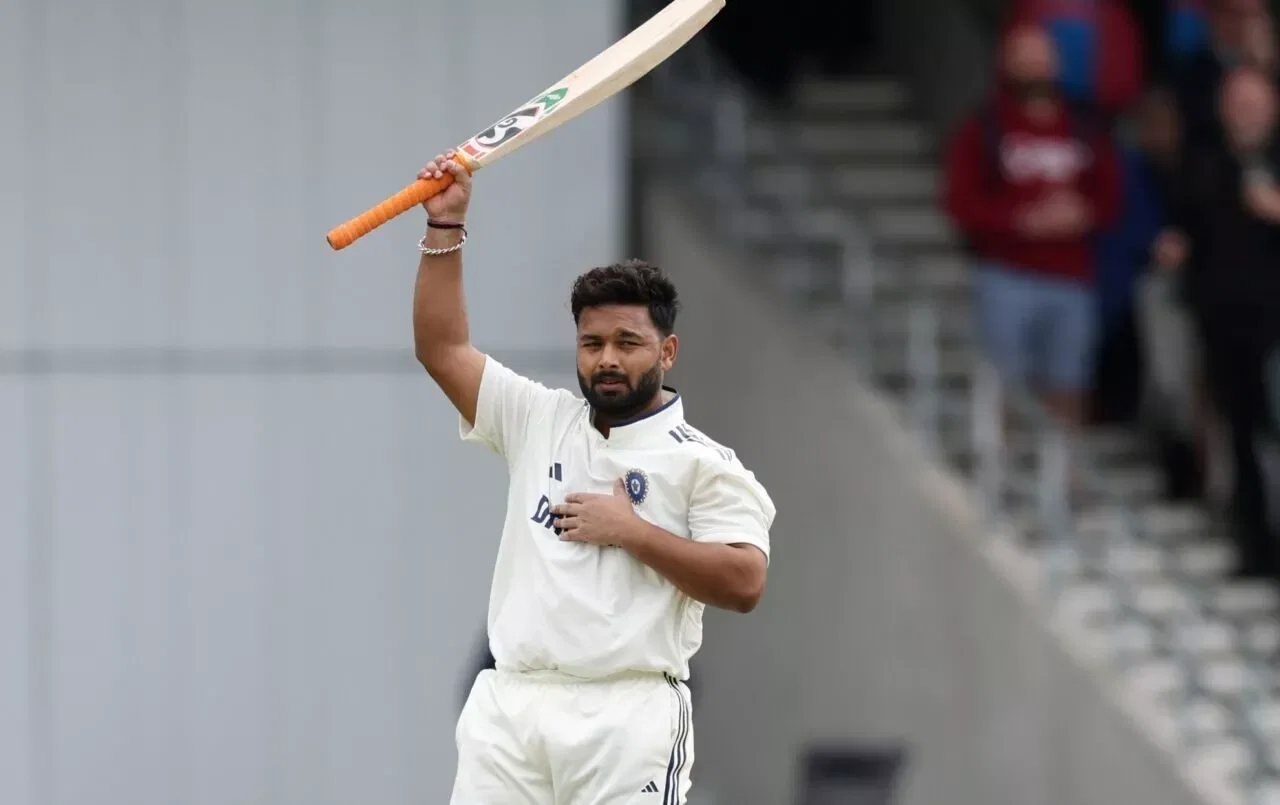 Rishabh Pant celebrates his ton in the second innings of Headingley test