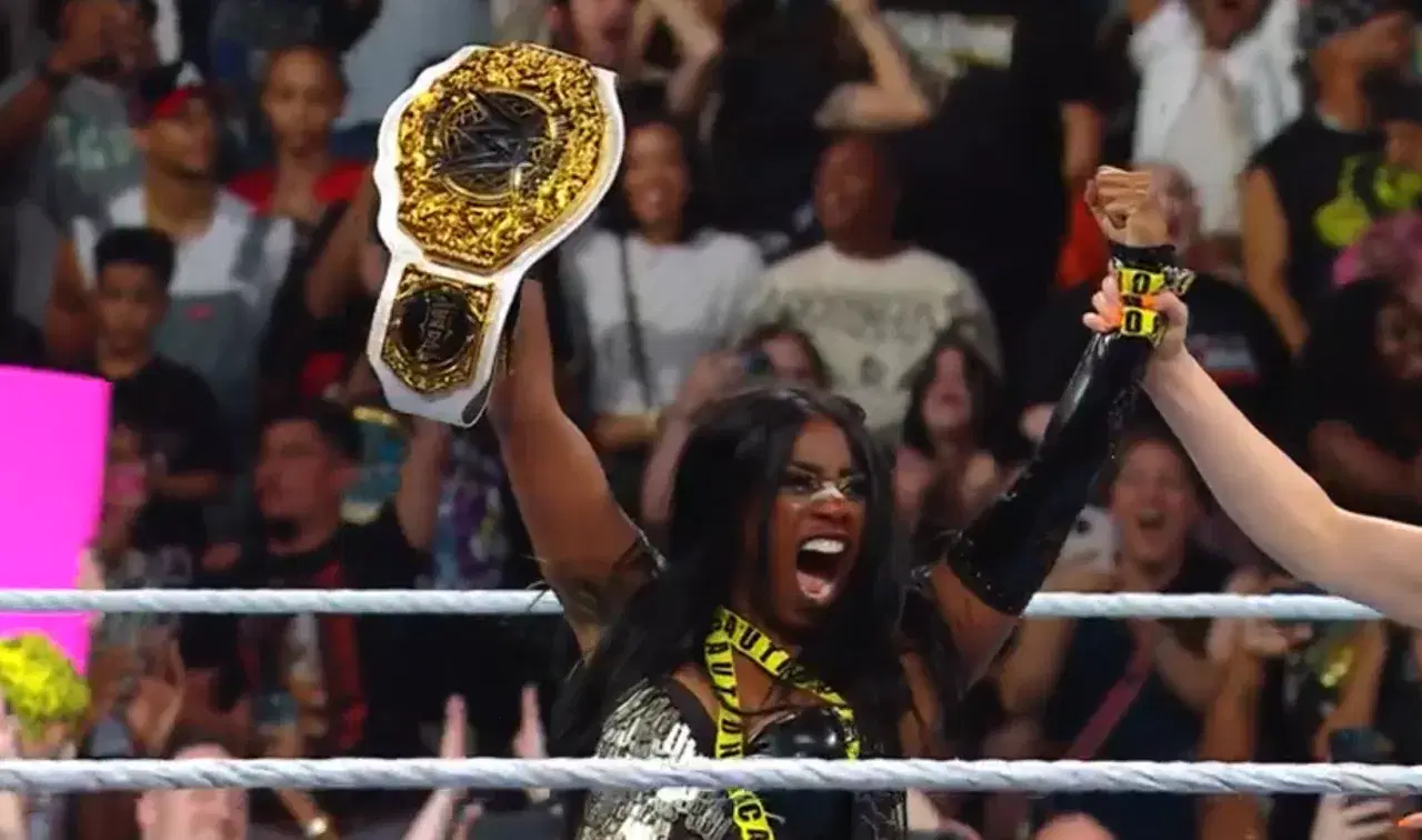 WWE Evolution 2025 Results - Naomi
