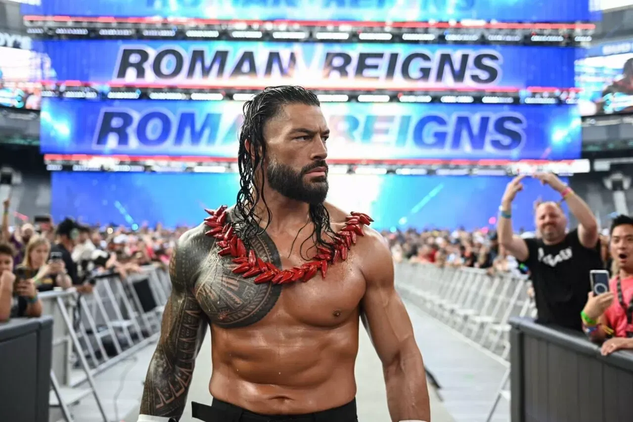 Roman Reigns WWE RAW