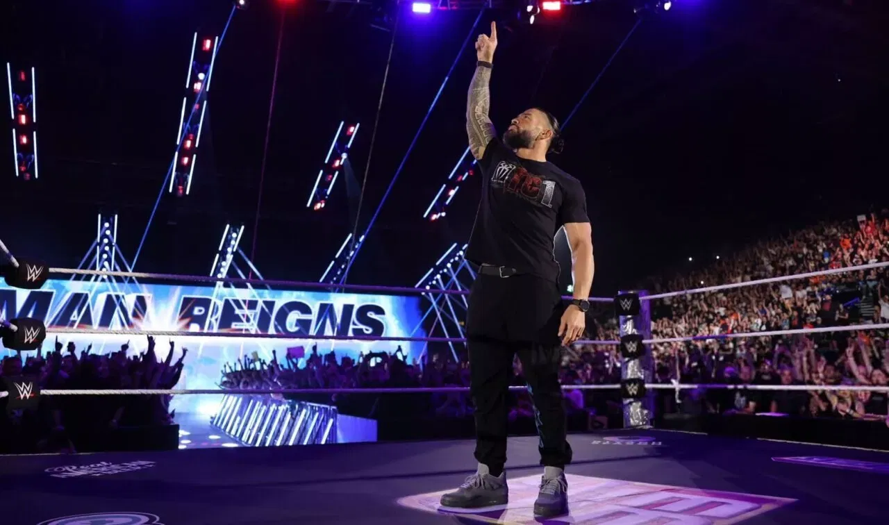 Reina Romana WWE RAW