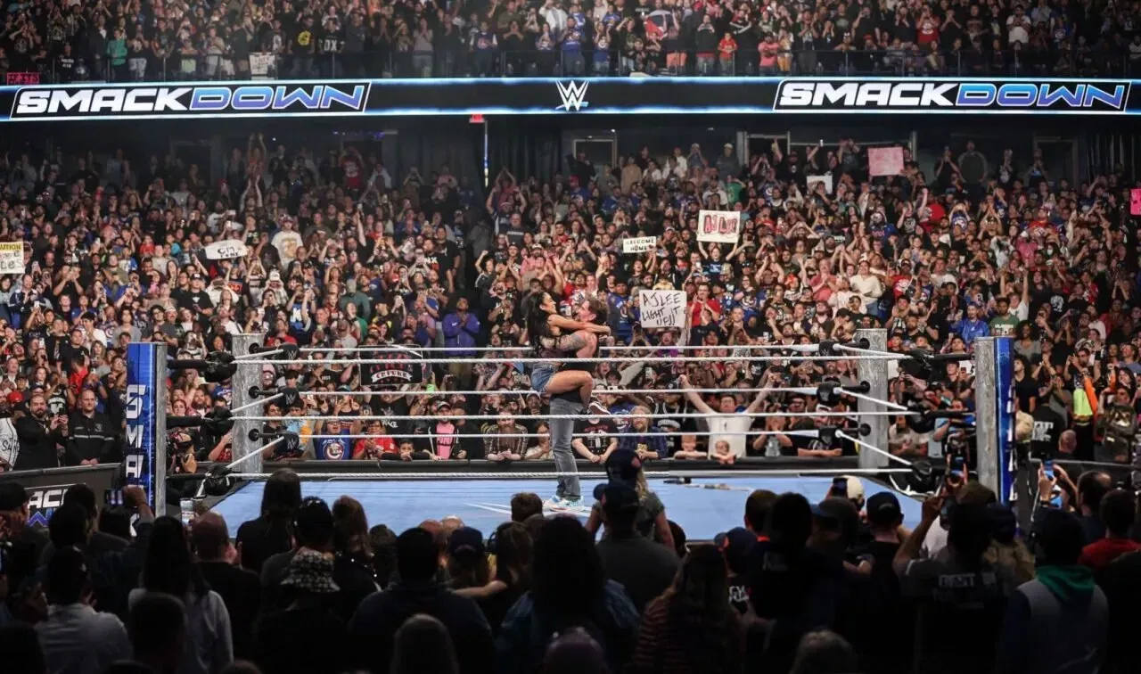 AJ Lee CM Punk WWE Smackdown Raw