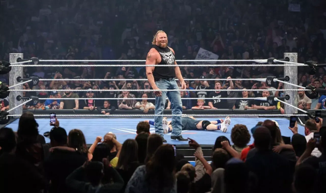 Brock Lesnar WWE SmackDown RAW