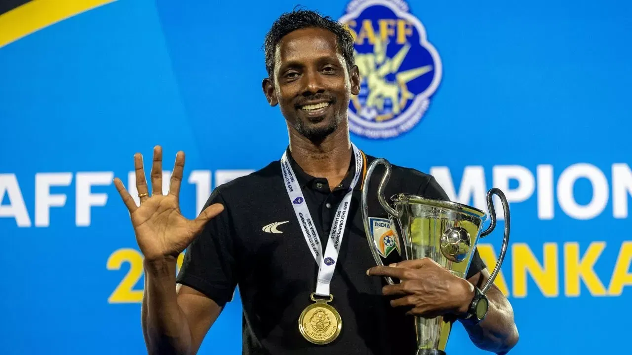 Bibiano Fernandes Indian Football Team