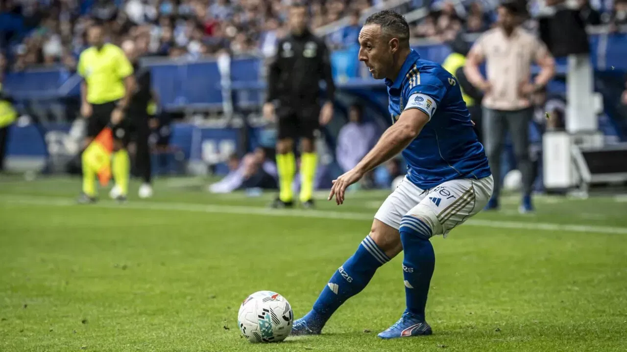 Santi Cazorla Real Oviedo