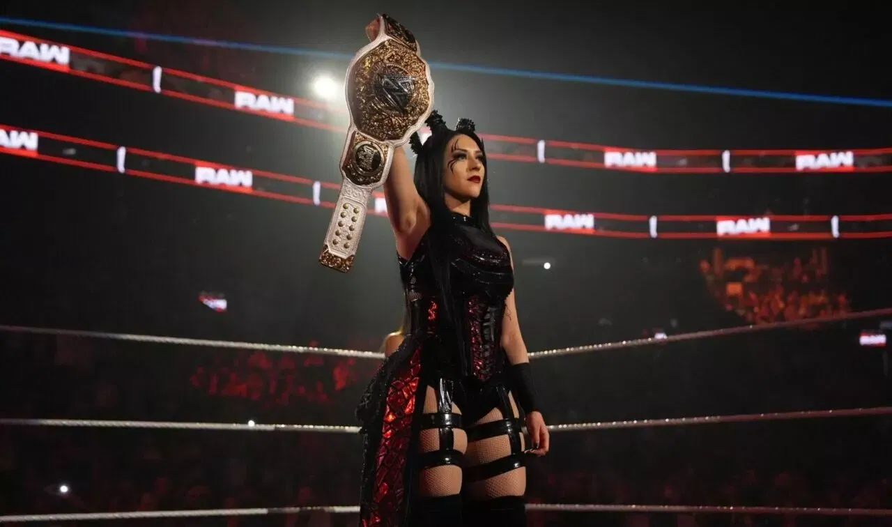 Women's World Champion Stephanie Vaquer WWE RAW (1)
