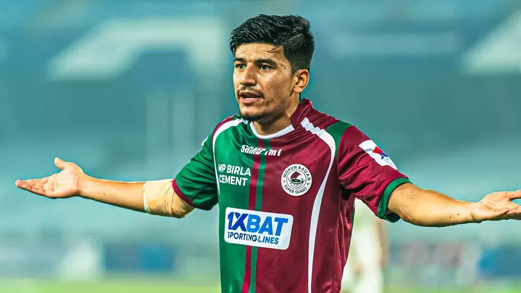 Anirudh Thapa for Mohun Bagan SG