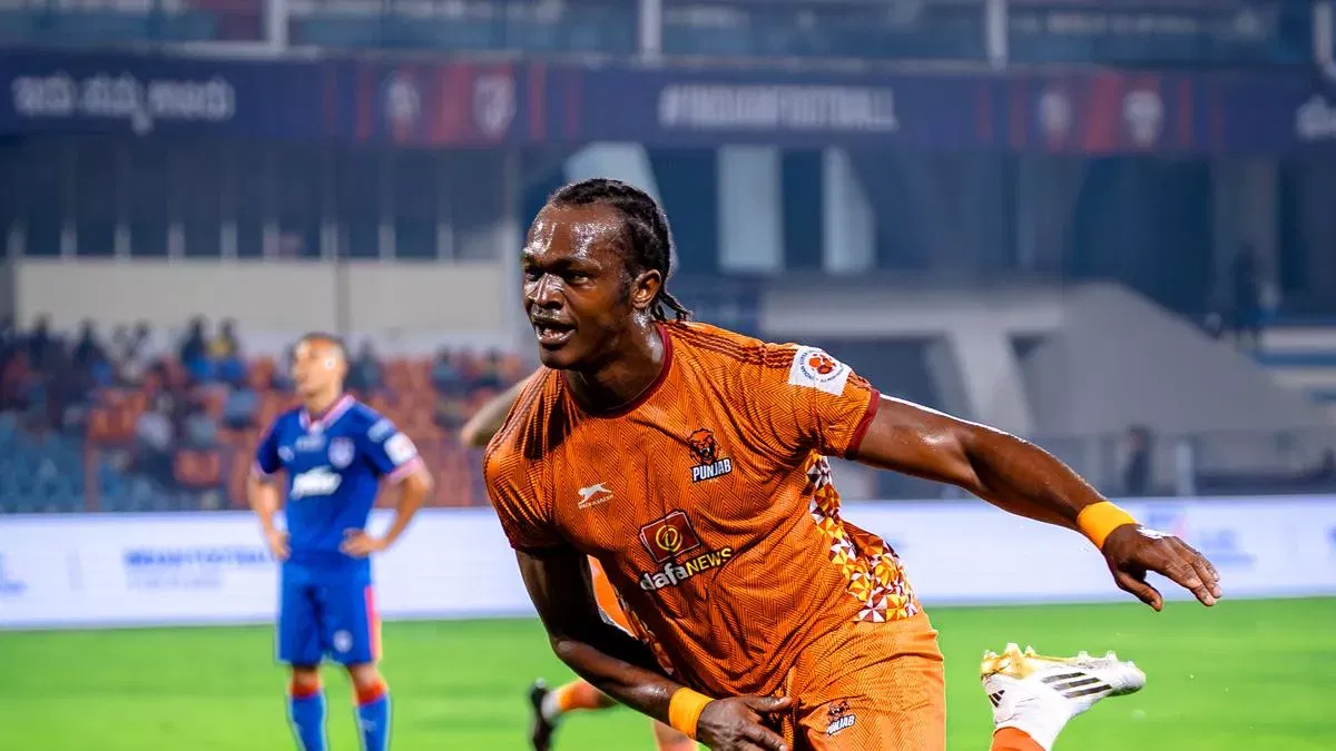 Effiong Nsungusi for Punjab FC in ISL
