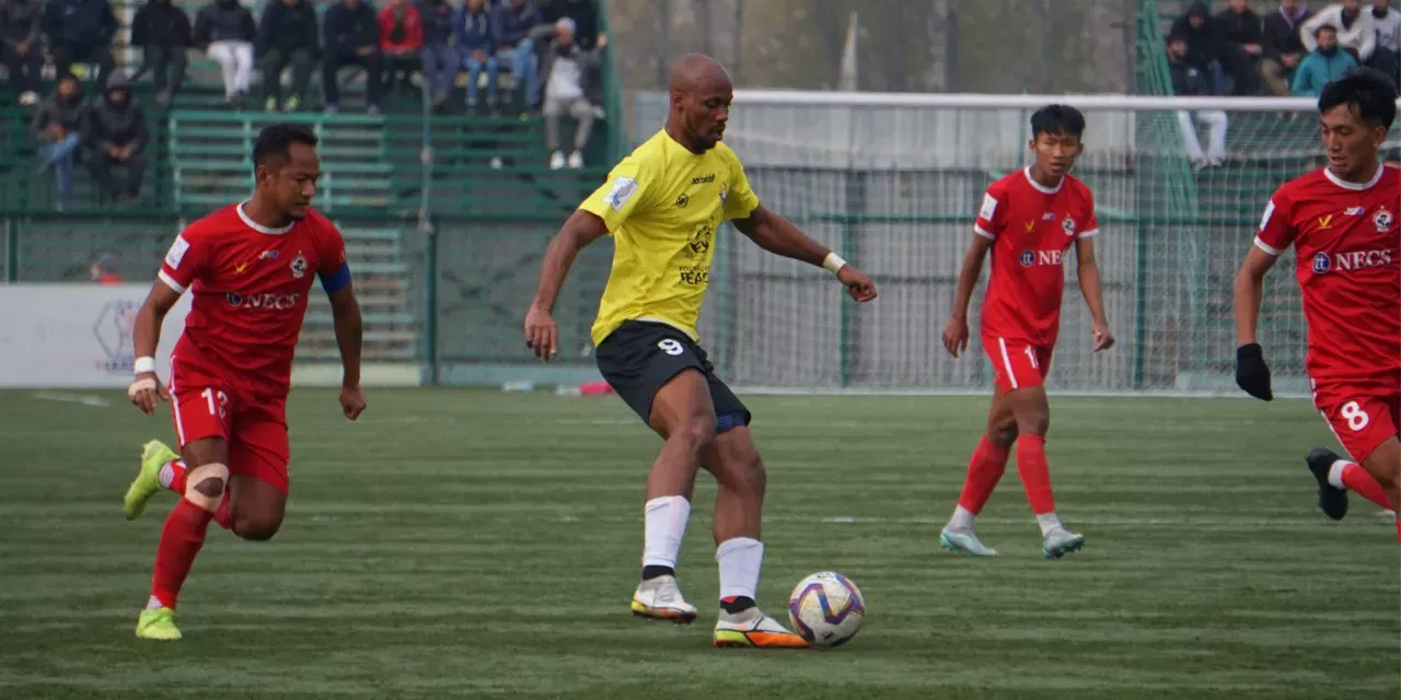 Real Kashmir vs Aizawl in the Indian Football League