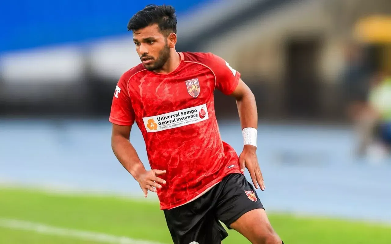 How many minutes have ISL players clocked in national colours?