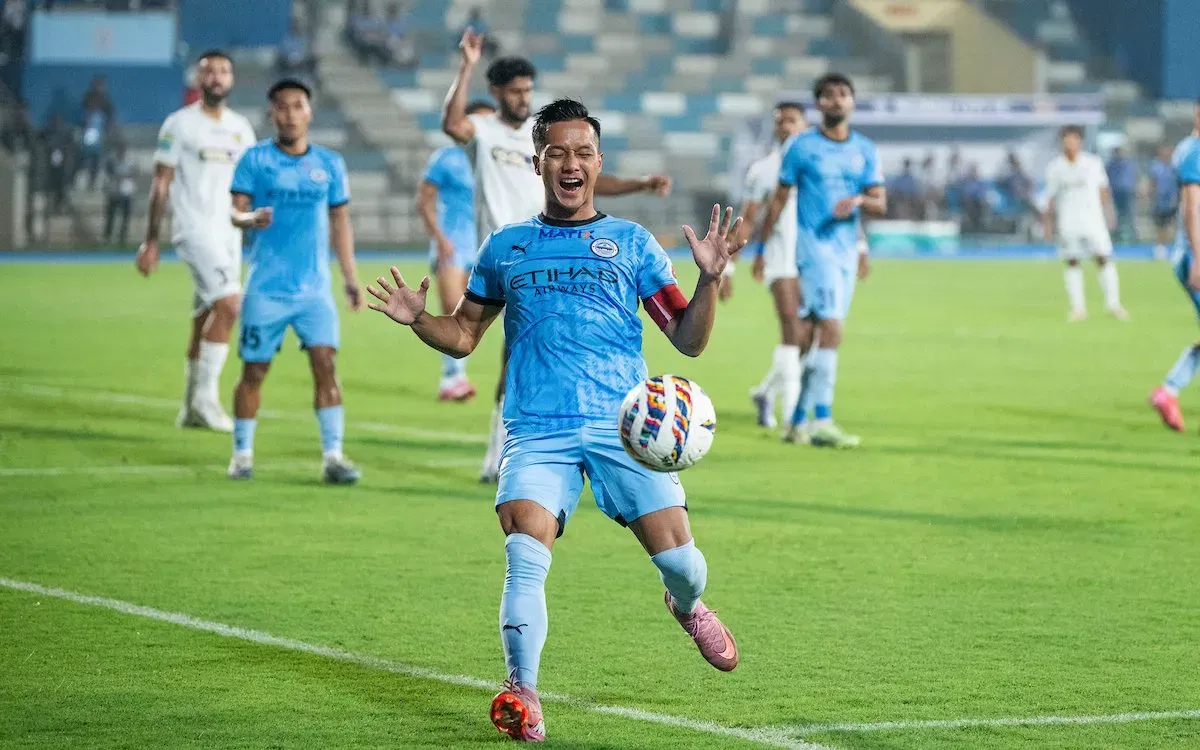 Chhangte in action for Mumbai City FC