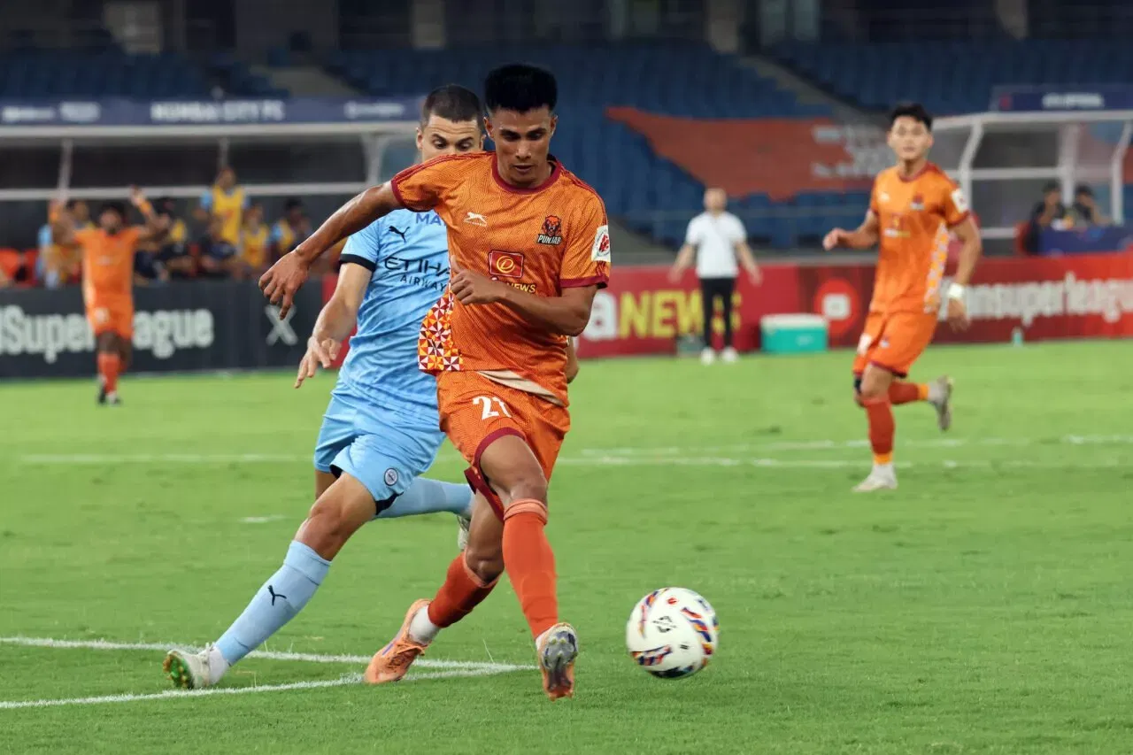 How many minutes have ISL players clocked in national colours?