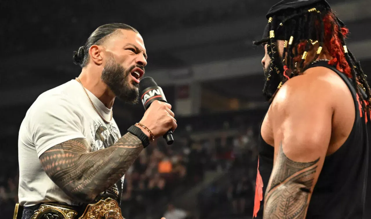 WWE Raw May 25, 26 Roman Reigns & Jacob Fatu(1)