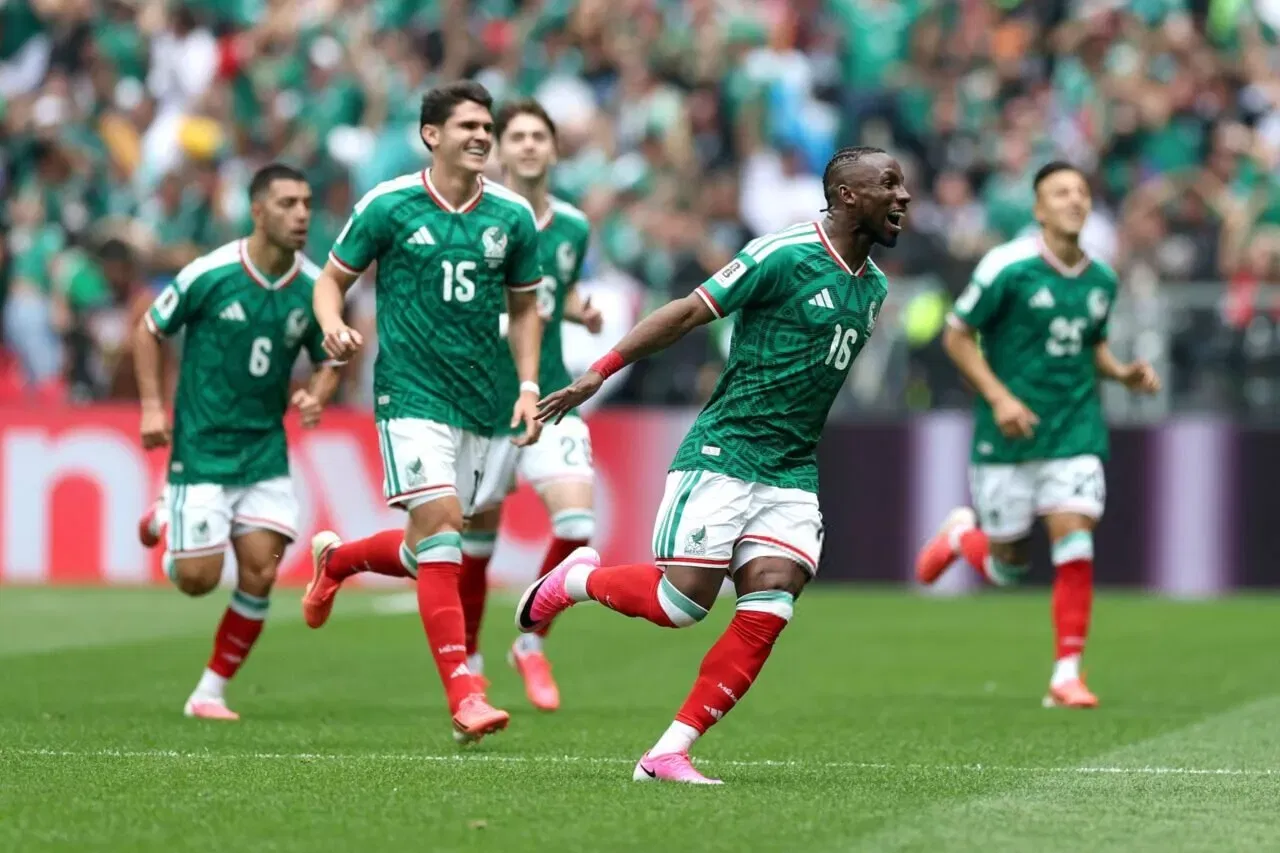 Julian Quinones Mexico FIFA World Cup 2026