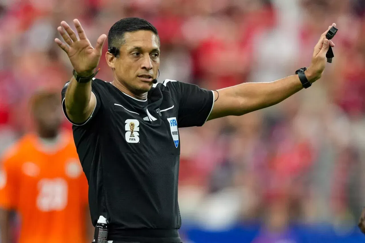 Arlington, United States - June 30: Referee Jesus Valenzuela during the FIFA World Cup 2026 Round Of 32 match between Cote D'Ivoire and Norway at Dallas Stadium on June 30, 2026 in Arlington, United States. (Photo by Torbjorn Tande/DeFodi Images/DeFodi via Getty Images)